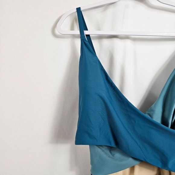 NWT SummerSalt Sea Breeze Cutout One piece in Seaweed & Bluestone & Mist - 12 - Picture 4 of 7